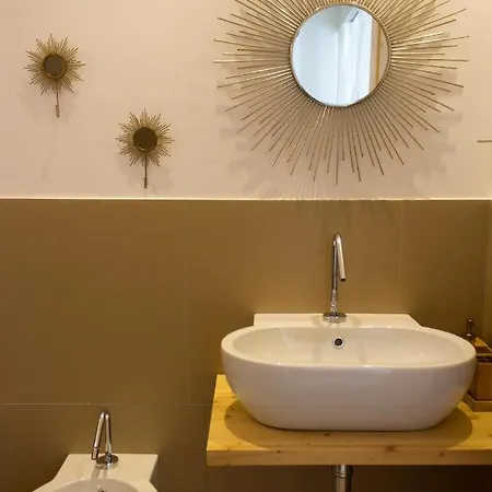 Schiara Bed & Breakfast Naples