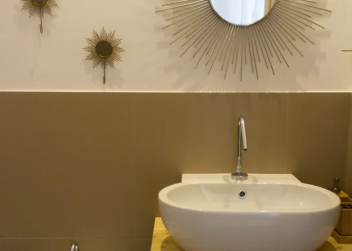 ベッド・アンド・ブレックファスト Schiara